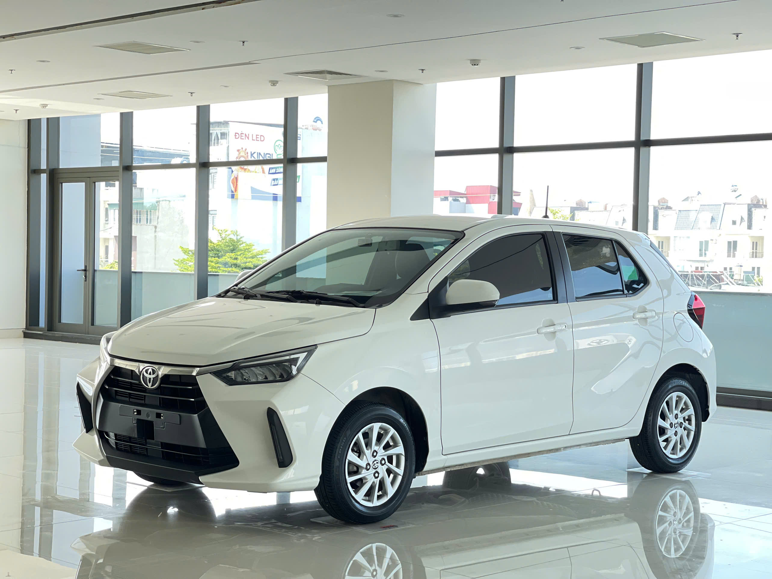 Wigo 2023 odo 13300km siêu lướt