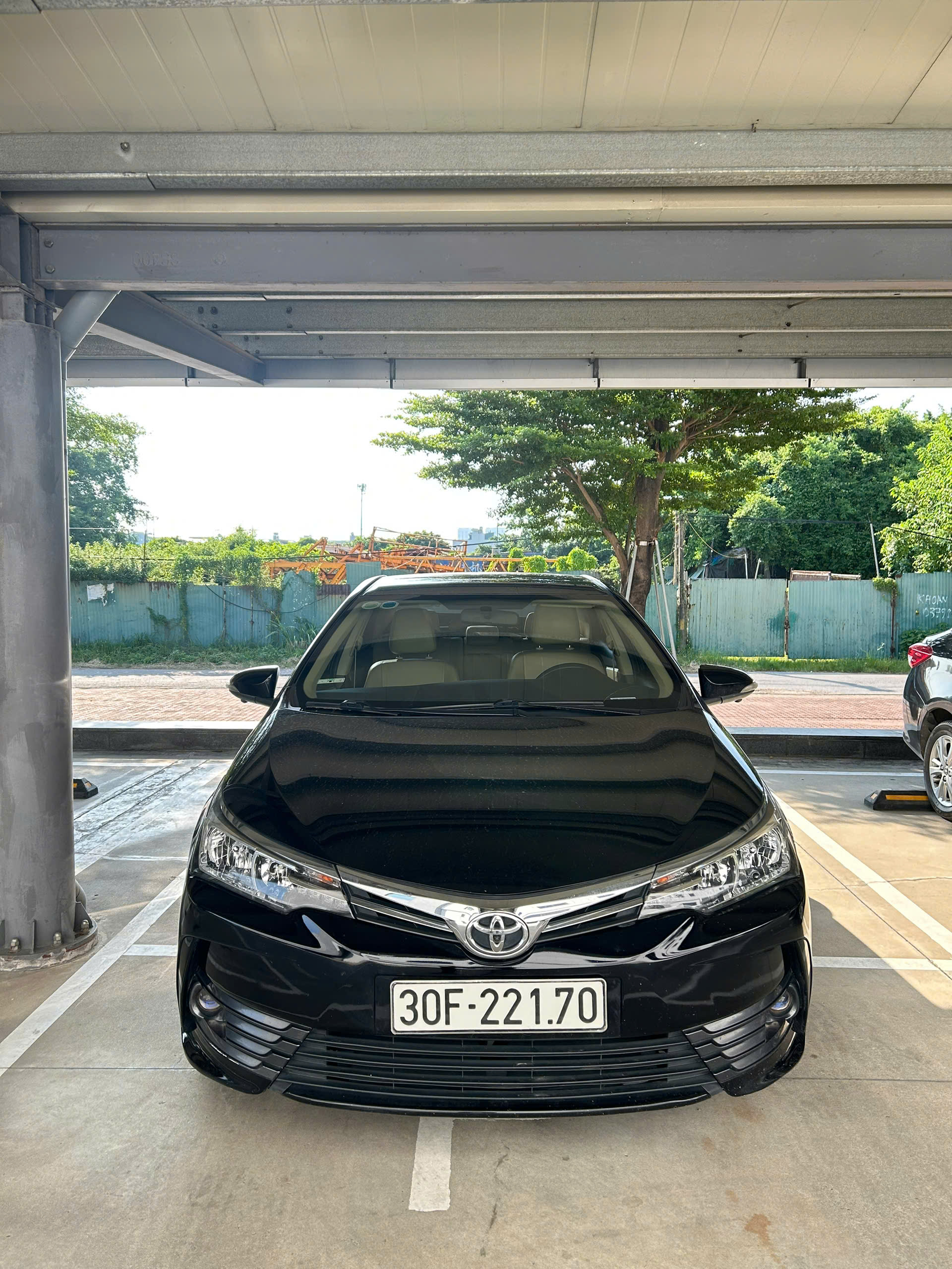 Corolla Altis 2018, odo 13v xe nguyên bản, đã trang bị thêm nhiều đồ