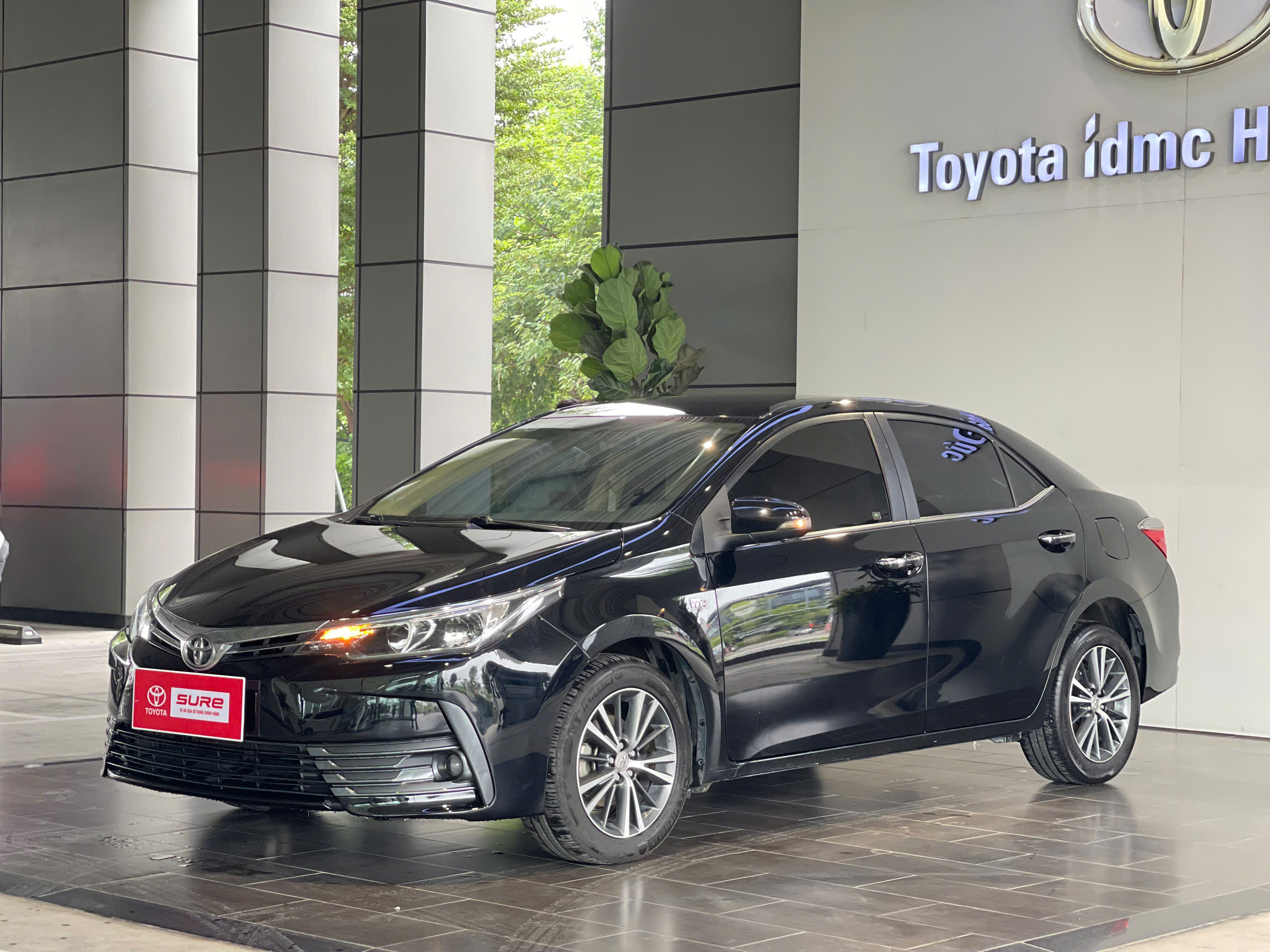 Corolla Altis 2018, odo 13v xe nguyên bản, đã trang bị thêm nhiều đồ